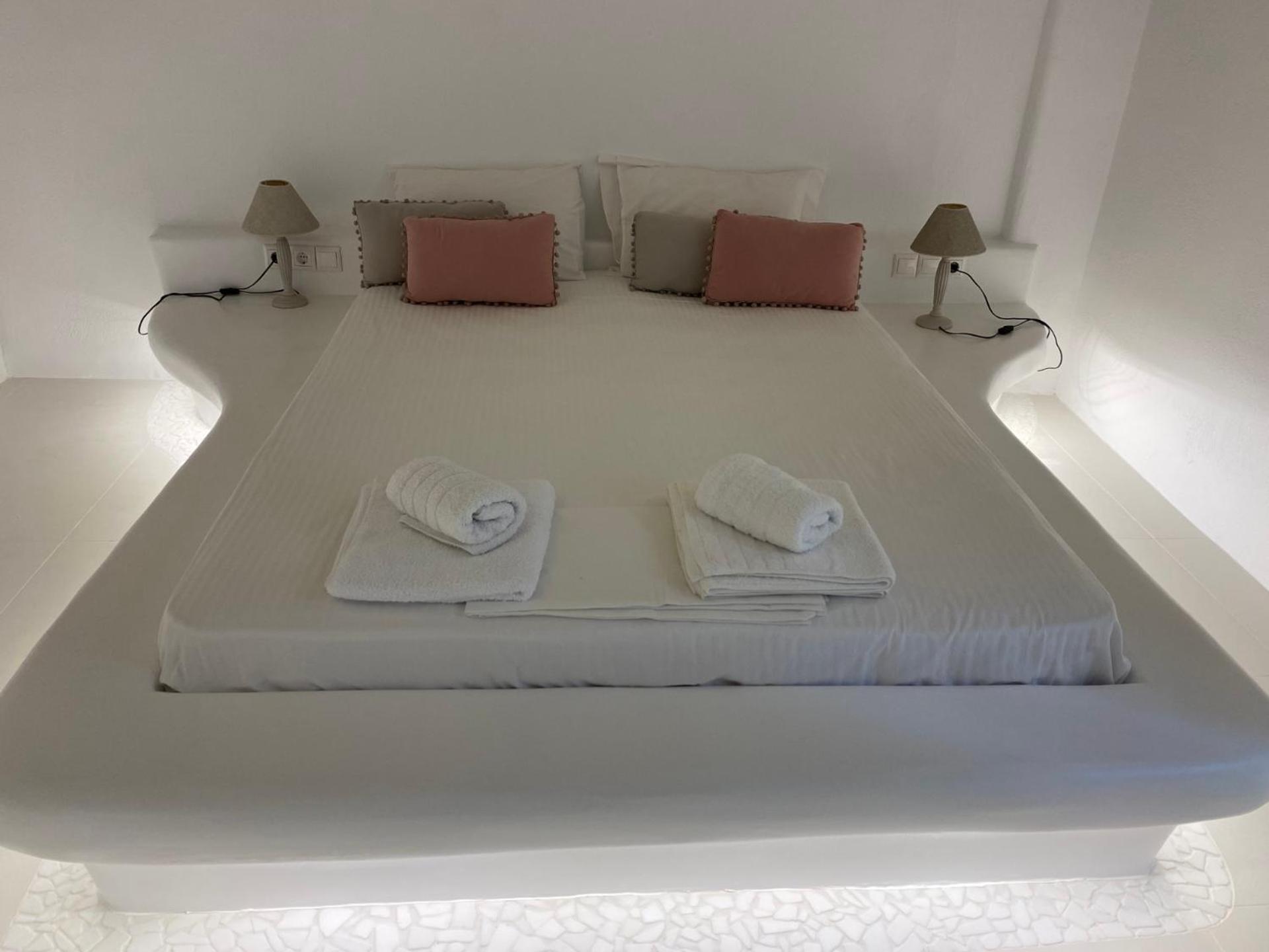 Ferienwohnung Rineia Complex By Live&Travel Mykonos Town Exterior foto