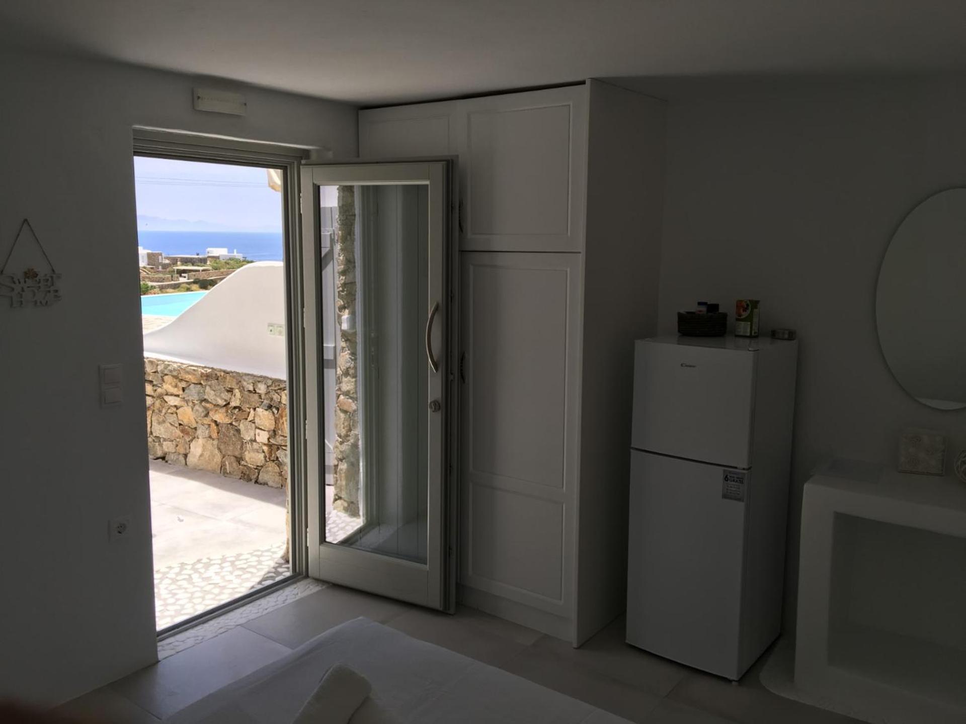Ferienwohnung Rineia Complex By Live&Travel Mykonos Town Exterior foto